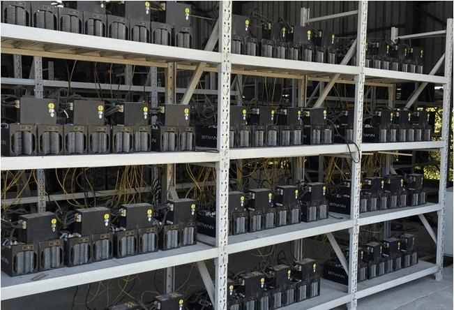 A state-of-the-art mining rig optimized for sustainable energy use